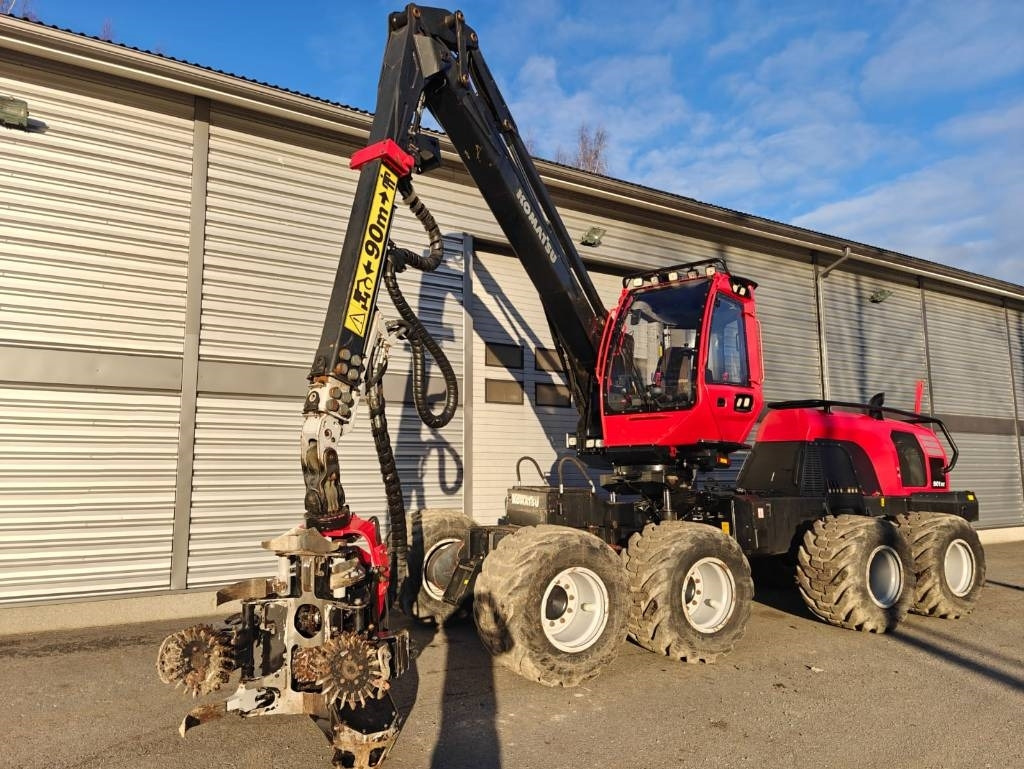 Leasing of Komatsu 901 XC  Komatsu 901 XC: picture 8