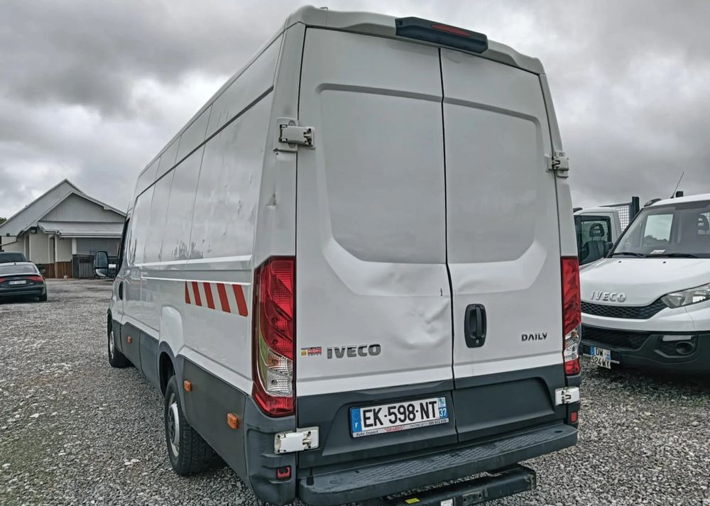 Iveco 35S14,35S13,35C13,35C12, - Panel van: picture 3 Iveco 35S14,35S13,35C13,35C12, - Panel van: picture 3