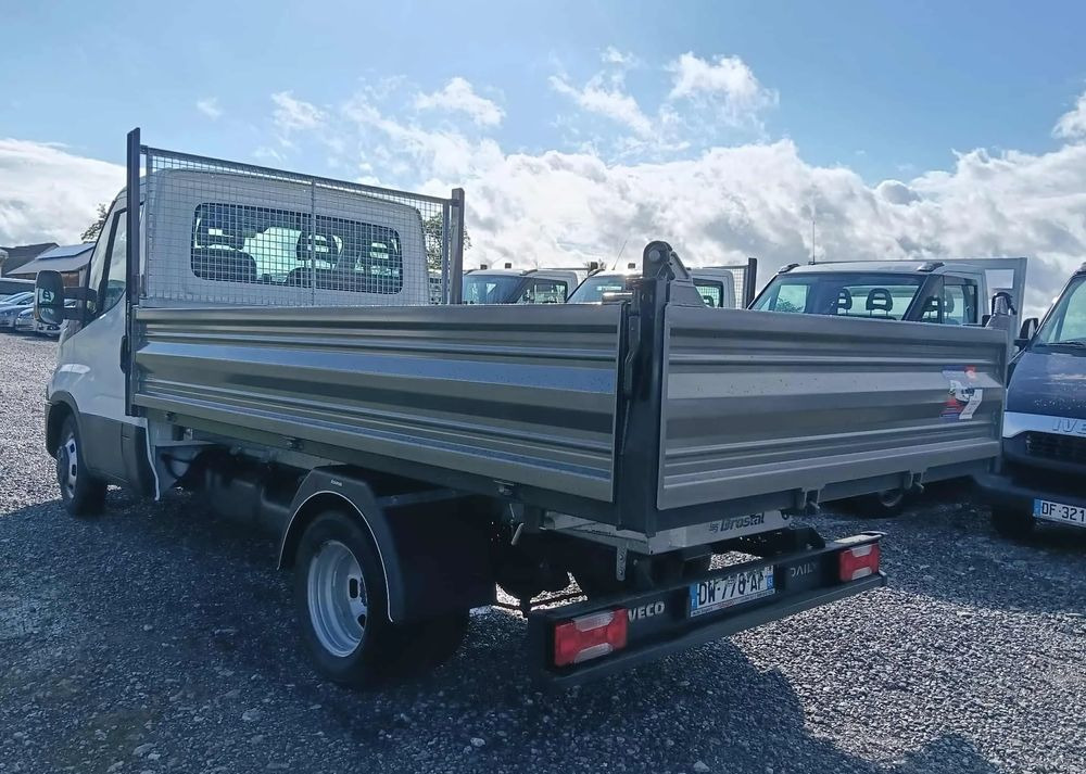 Tipper van Iveco DAILY 35C13, 35C12, 35C14, 35C15: picture 8 Tipper van Iveco DAILY 35C13, 35C12, 35C14, 35C15: picture 8