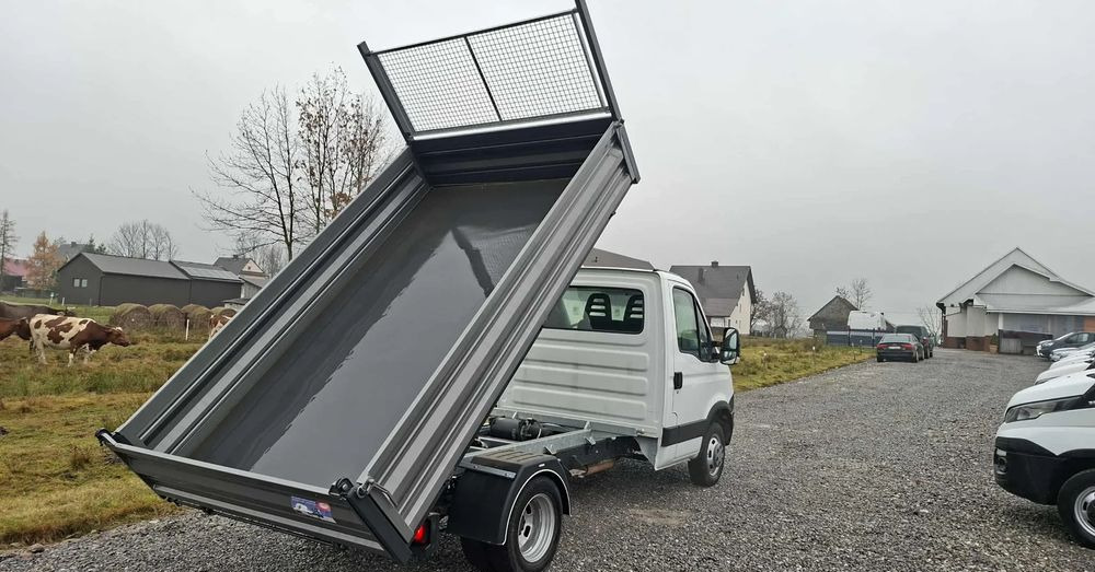 Iveco DAILY 35C13, 35C12, 35C15 - Tipper van: picture 5 Iveco DAILY 35C13, 35C12, 35C15 - Tipper van: picture 5