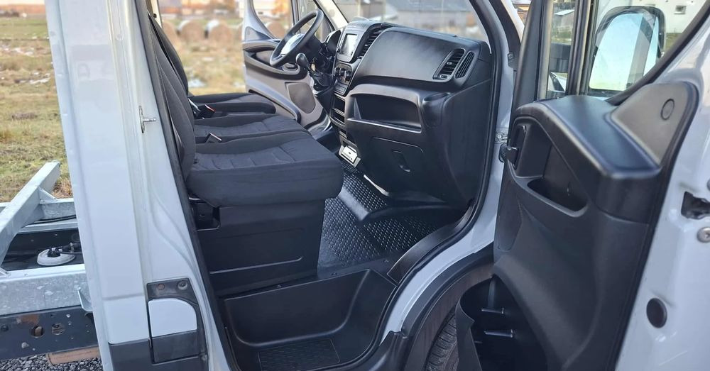 Tipper van Iveco DAILY 35C14, 35C13, 35C15: picture 12 Tipper van Iveco DAILY 35C14, 35C13, 35C15: picture 12