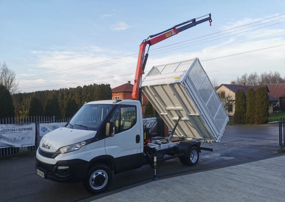 Iveco Daily 35C15 Kiper HDS dzwig 3.0-150KM wywrotka Hak - Tipper van: picture 1 Iveco Daily 35C15 Kiper HDS dzwig 3.0-150KM wywrotka Hak - Tipper van: picture 1