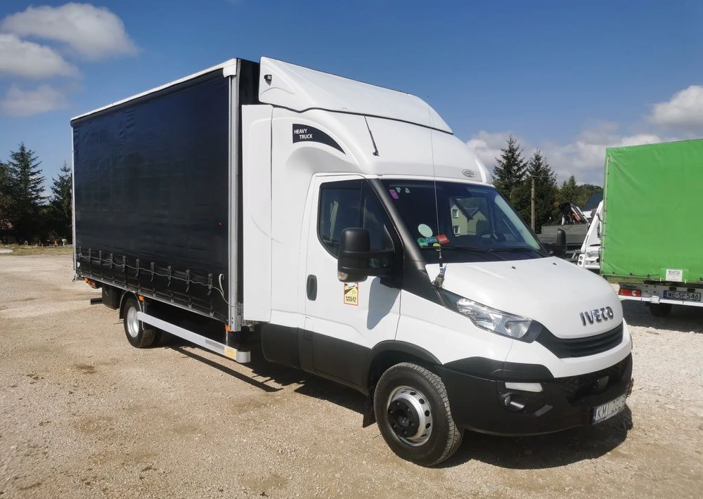 Iveco Daily 70C18 firana Winda 1.000kg Dhollandia wejkama 12pal - Curtainsider truck: picture 1 Iveco Daily 70C18 firana Winda 1.000kg Dhollandia wejkama 12pal - Curtainsider truck: picture 1