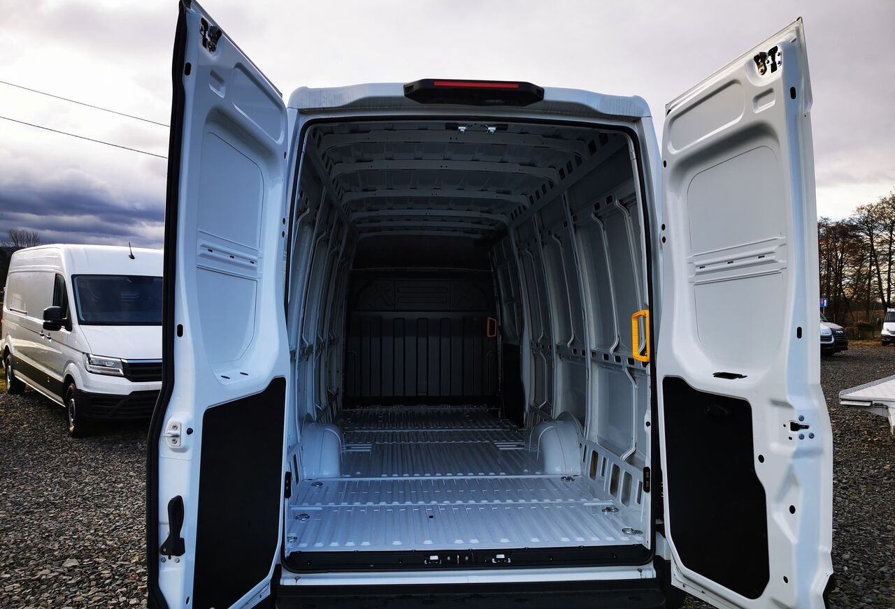 Leasing of IVECO DAILY 35S18HA8 L4H2 IVECO DAILY 35S18HA8 L4H2: picture 13