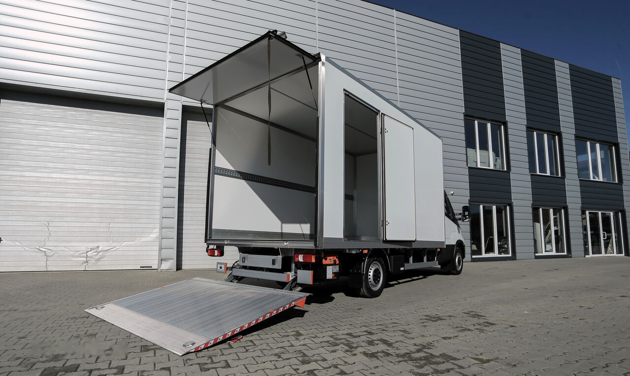 IVECO Iveco Daily IVECO 35S18HA8 r.o.4100 - Box van: picture 2 IVECO Iveco Daily IVECO 35S18HA8 r.o.4100 - Box van: picture 2