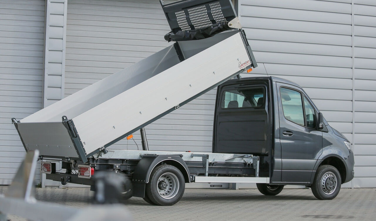 Mercedes-Benz Sprinter 319 - Flatbed van: picture 4 Mercedes-Benz Sprinter 319 - Flatbed van: picture 4