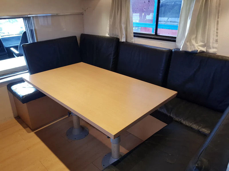 Horse truck DAF 95.350 Paardenwagen met zitverblijf 7 paarden 7 horses: picture 19
