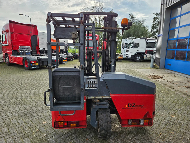 Kooiaap Z2-3-2528 Z2-3-2528 2.500 Kg Sideshift Positioner 3.925 draaiuren - Truck mounted forklift: picture 4 Kooiaap Z2-3-2528 Z2-3-2528 2.500 Kg Sideshift Positioner 3.925 draaiuren - Truck mounted forklift: picture 4