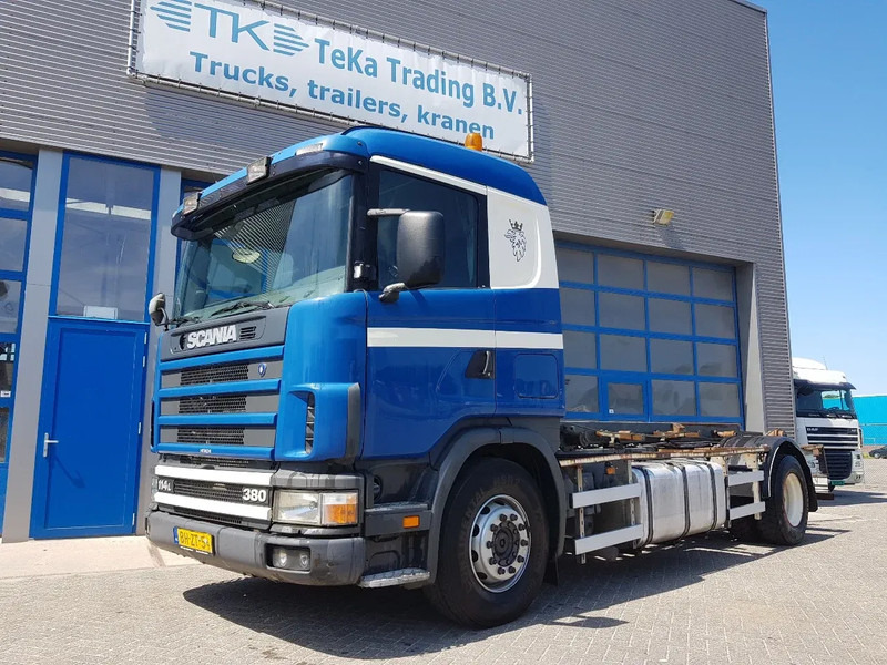 Scania R114-380 Manual Retarder NCH Euro 2 - Cable system truck: picture 1 Scania R114-380 Manual Retarder NCH Euro 2 - Cable system truck: picture 1