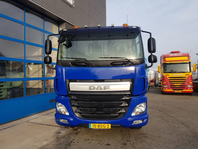 DAF CF 400 604.000 km Euro 6 Pto voorbereid - Tractor unit: picture 2 DAF CF 400 604.000 km Euro 6 Pto voorbereid - Tractor unit: picture 2