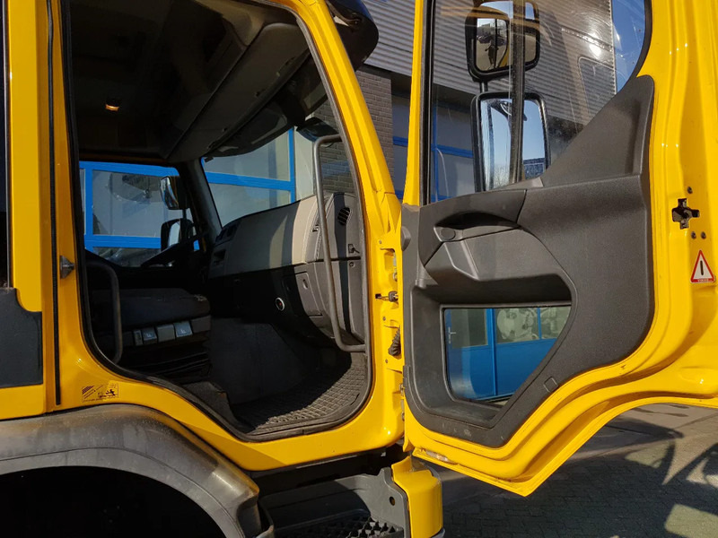 Cab chassis truck Volvo FE 300 EEV 6X2 Retarder Pto 234.000 KM: picture 12