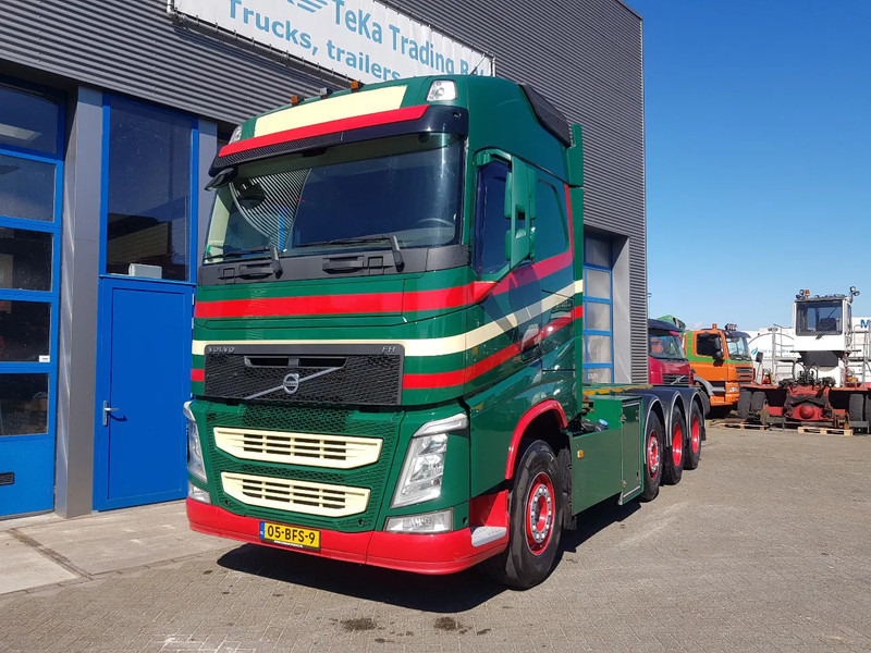 Volvo FH 500 8x2 Euro 6 Netherlands truck - Container transporter/ Swap body truck: picture 1 Volvo FH 500 8x2 Euro 6 Netherlands truck - Container transporter/ Swap body truck: picture 1