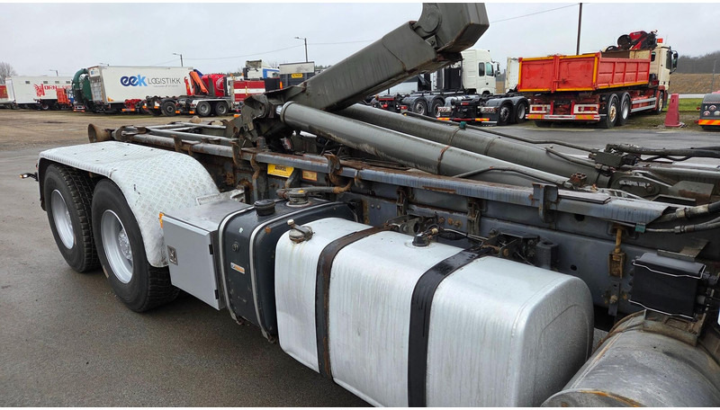 Hook lift truck Volvo FH500 6X4: picture 7