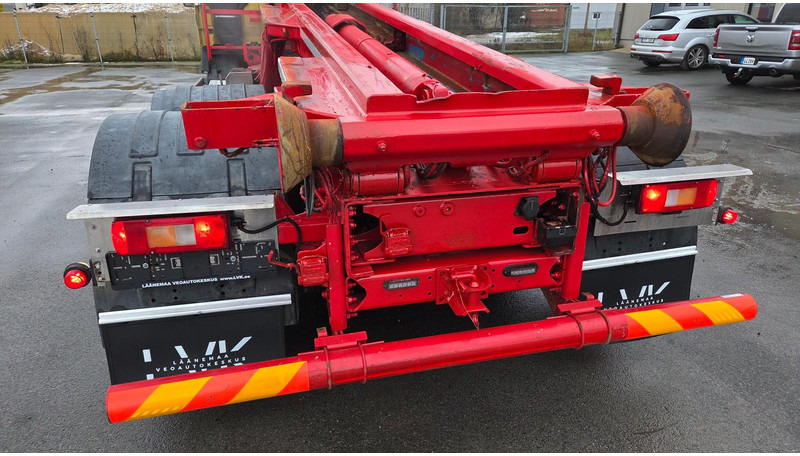 Volvo FM420 6X2*4 - Hook lift truck: picture 5 Volvo FM420 6X2*4 - Hook lift truck: picture 5