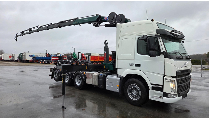Volvo FM500 8X4*4 HMF 2620K6 - Hook lift truck, Crane truck: picture 2 Volvo FM500 8X4*4 HMF 2620K6 - Hook lift truck, Crane truck: picture 2