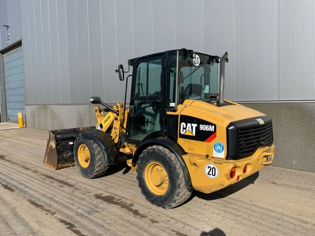 CAT 906  - Wheel loader: picture 3 CAT 906  - Wheel loader: picture 3