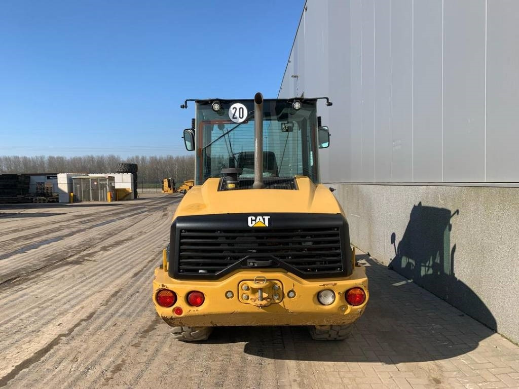 CAT 906  - Wheel loader: picture 4 CAT 906  - Wheel loader: picture 4