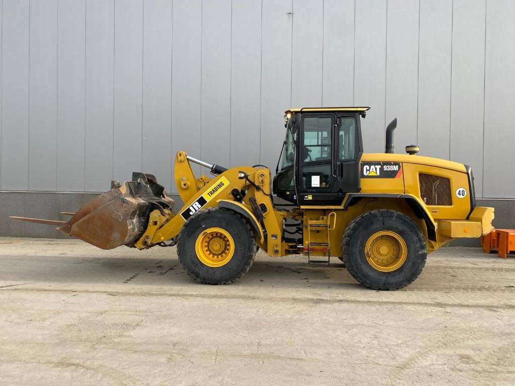 CAT 938 M (Bucket + Forks) - Wheel loader: picture 1 CAT 938 M (Bucket + Forks) - Wheel loader: picture 1