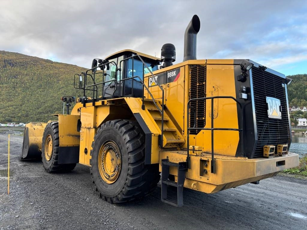 CAT 988 K (On Transport) - Wheel loader: picture 2 CAT 988 K (On Transport) - Wheel loader: picture 2