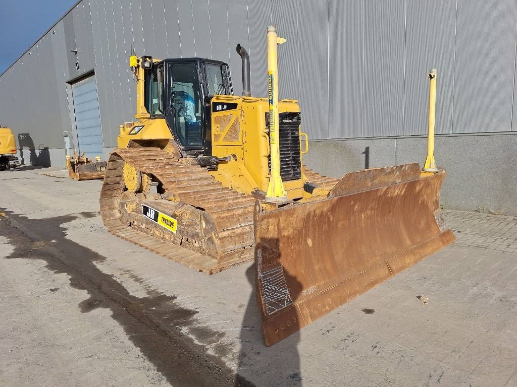 CAT D 6 N LGP (Under Preparation) - Bulldozer: picture 2 CAT D 6 N LGP (Under Preparation) - Bulldozer: picture 2