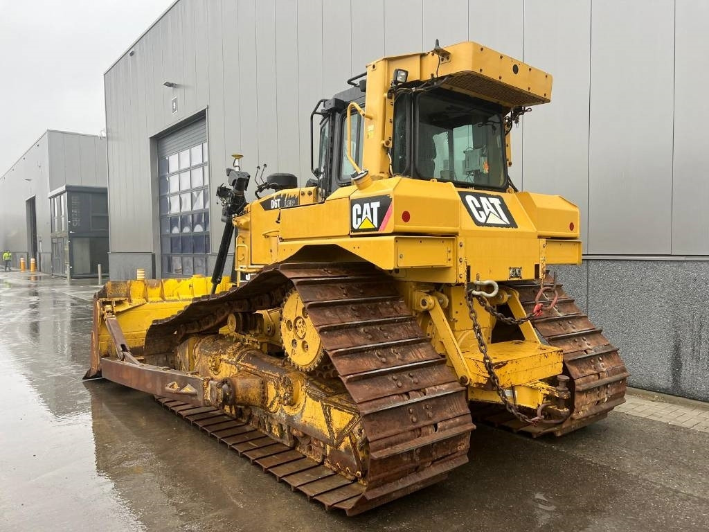 CAT D 6 T LGP (Comes with leica gps) - Bulldozer: picture 3 CAT D 6 T LGP (Comes with leica gps) - Bulldozer: picture 3