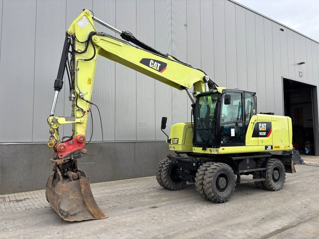CAT M 320 F - Wheel excavator: picture 2 CAT M 320 F - Wheel excavator: picture 2