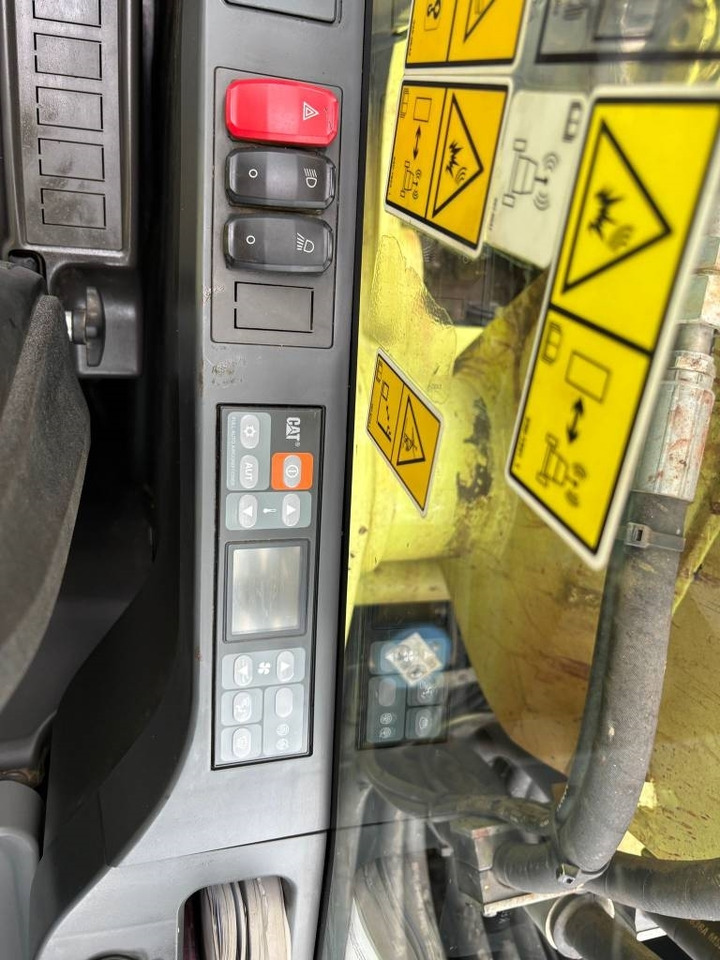 Wheel excavator CAT M 320 F: picture 13 Wheel excavator CAT M 320 F: picture 13