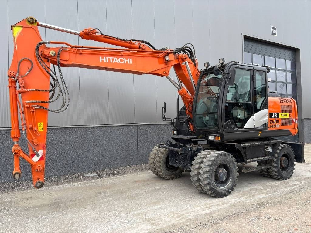 Hitachi ZX 140 W-5B - Wheel excavator: picture 2 Hitachi ZX 140 W-5B - Wheel excavator: picture 2
