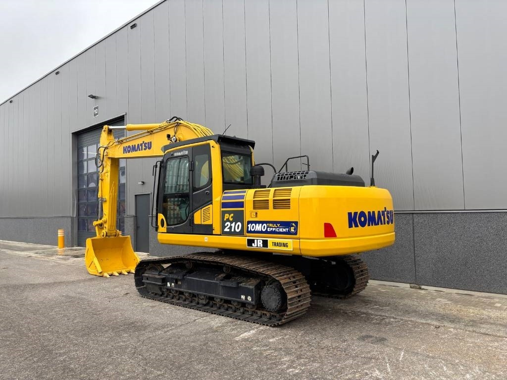 Komatsu PC 210-10M0  - Crawler excavator: picture 3 Komatsu PC 210-10M0  - Crawler excavator: picture 3
