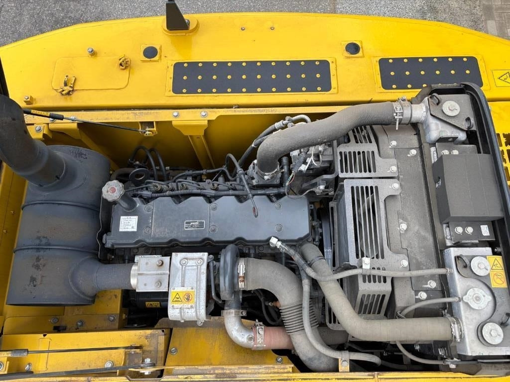 New Crawler excavator Komatsu PC 210-10M0 (New / Non CE Certified): picture 11