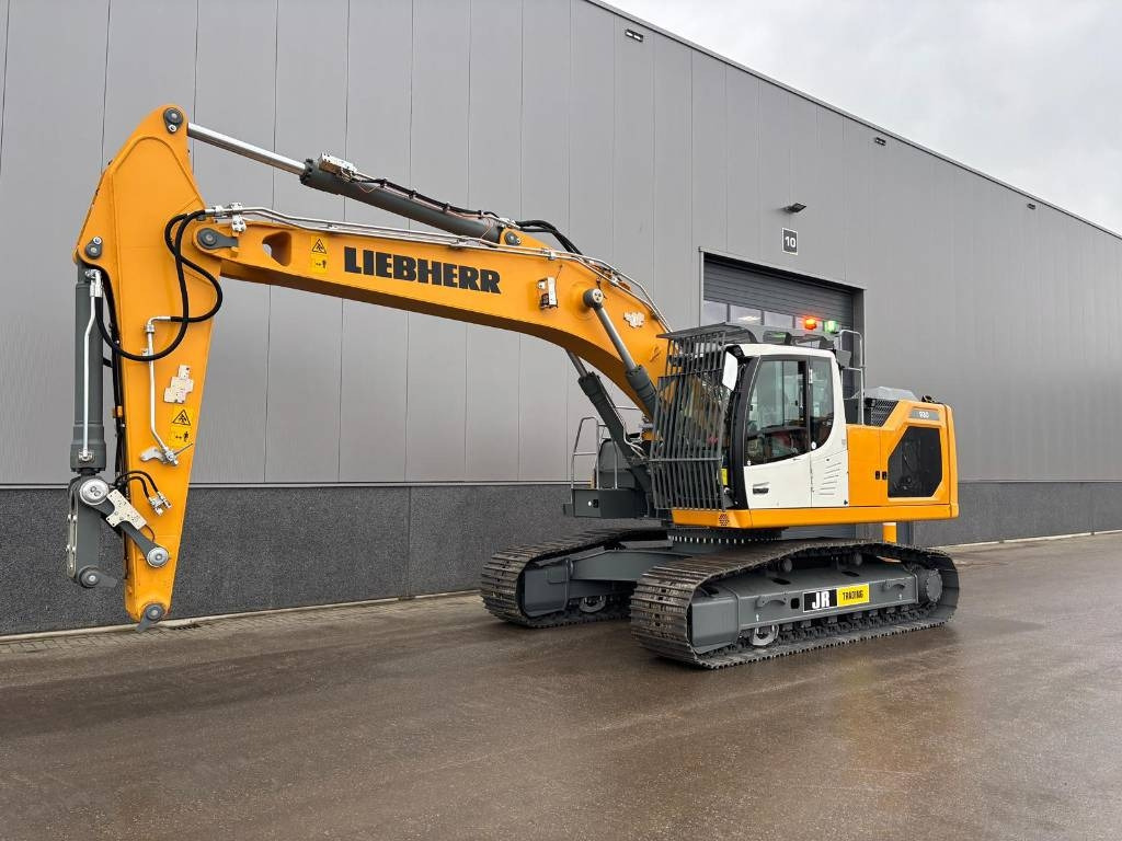 Liebherr R 930 LC (New/Unused) - Crawler excavator: picture 1 Liebherr R 930 LC (New/Unused) - Crawler excavator: picture 1