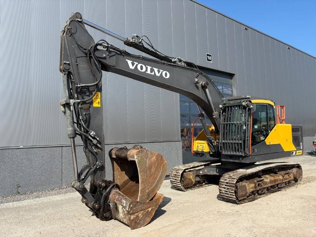 Volvo EC220ELN - Crawler excavator: picture 2 Volvo EC220ELN - Crawler excavator: picture 2