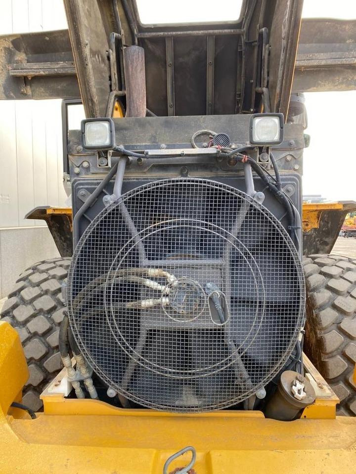 Wheel loader Volvo L 90 G: picture 23