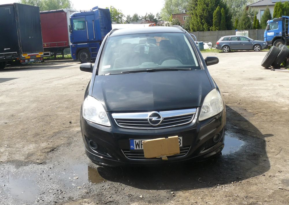 Opel Zafira 1.9 CDTI Cosmo - SUV: picture 1 Opel Zafira 1.9 CDTI Cosmo - SUV: picture 1