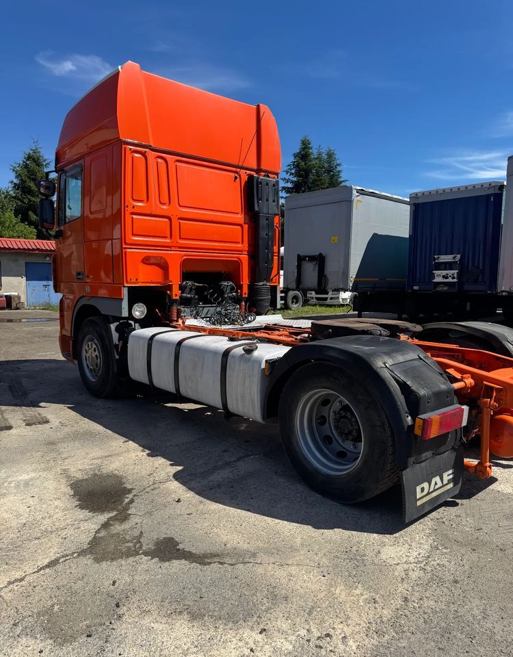 DAF 105460 - Tractor unit: picture 4 DAF 105460 - Tractor unit: picture 4