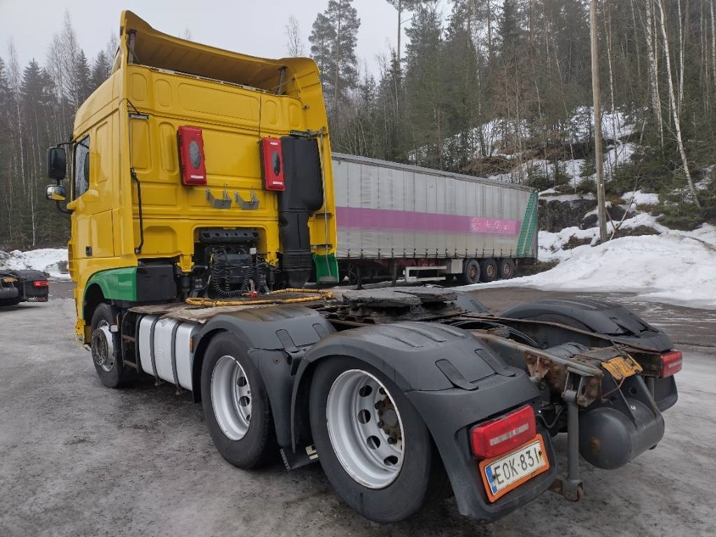 DAF XF440 Euro6 6x2 , hydrauliikka - Tractor unit: picture 4 DAF XF440 Euro6 6x2 , hydrauliikka - Tractor unit: picture 4