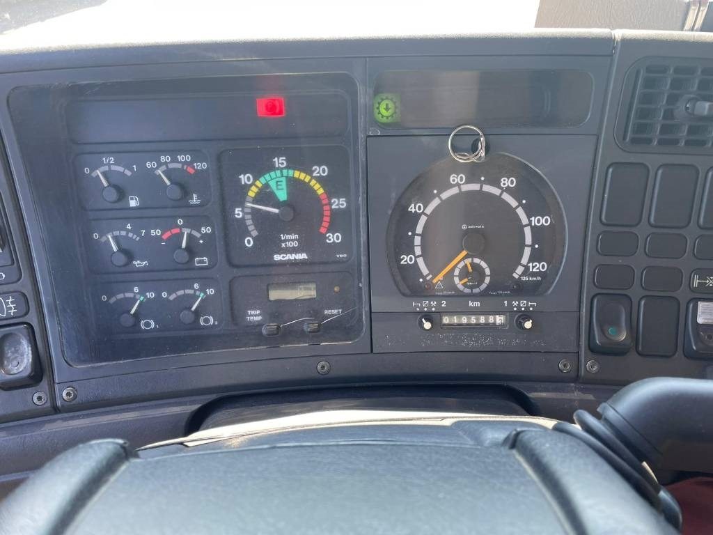 Leasing of Scania R124 veturi, erikoismaalaus  Scania R124 veturi, erikoismaalaus: picture 7