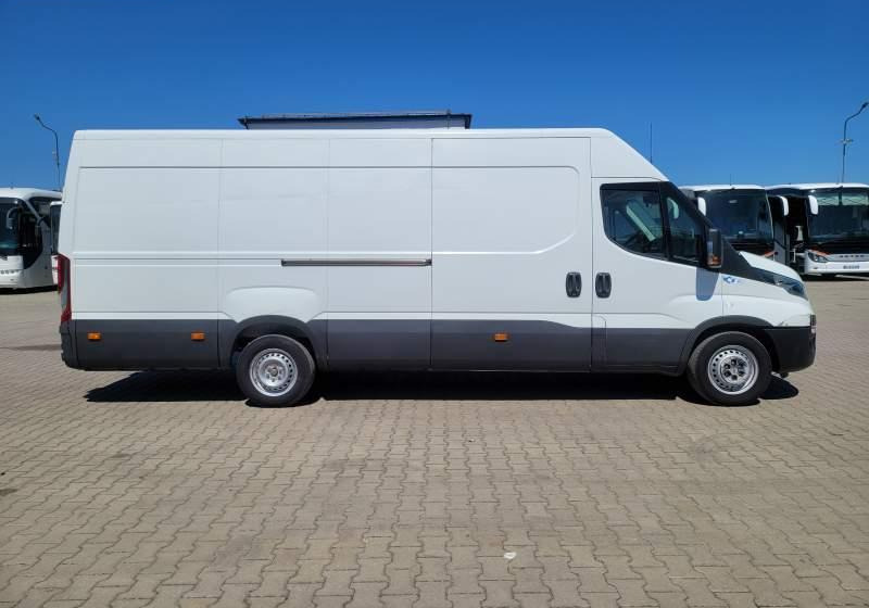 Iveco DAILY 35-140 / SPROWADZONY Z FRANCJI / TEMPOMAT - Panel van: picture 2 Iveco DAILY 35-140 / SPROWADZONY Z FRANCJI / TEMPOMAT - Panel van: picture 2