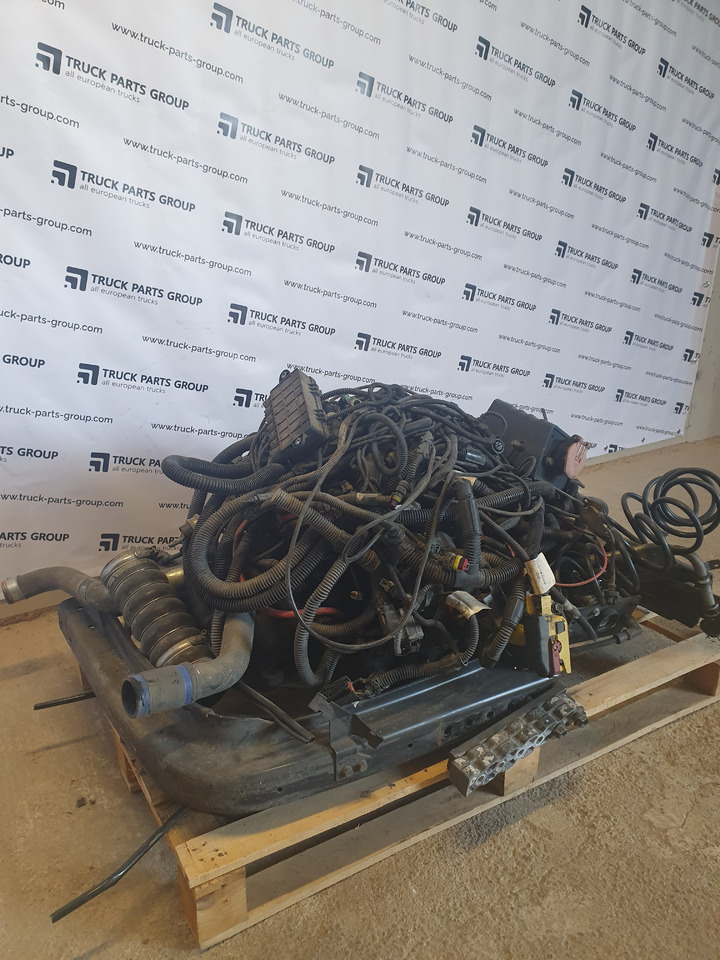 IVECO IVECO STRALIS EURO6 complete wiring harness, engine wiring, cab wiring, wiring set, frame wiring, cables 5801679758, 5801801250, 5801692062, 5801725016, 5801418770, 5801270108, 41246407, 41242608, 412 - Cables/ Wire harness for Truck: picture 3 IVECO IVECO STRALIS EURO6 complete wiring harness, engine wiring, cab wiring, wiring set, frame wiring, cables 5801679758, 5801801250, 5801692062, 5801725016, 5801418770, 5801270108, 41246407, 41242608, 412 - Cables/ Wire harness for Truck: picture 3