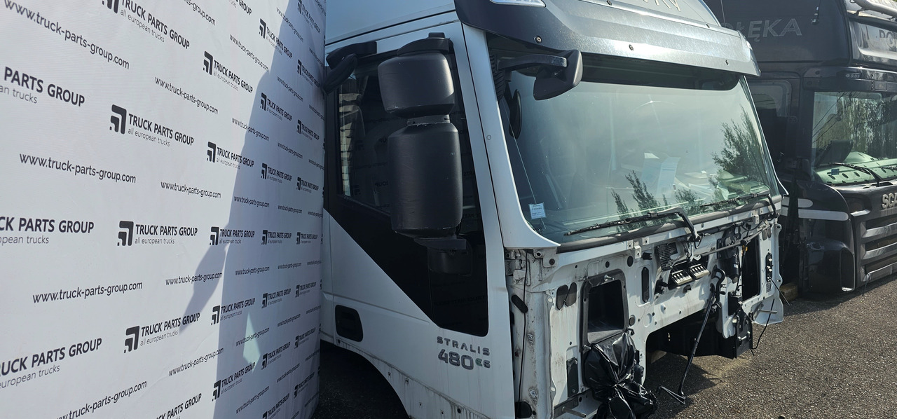 IVECO IVECO STRALIS EURO6 HI-WAY cab, cabin 5801758713, 504087022 - Spare parts for Truck: picture 3 IVECO IVECO STRALIS EURO6 HI-WAY cab, cabin 5801758713, 504087022 - Spare parts for Truck: picture 3