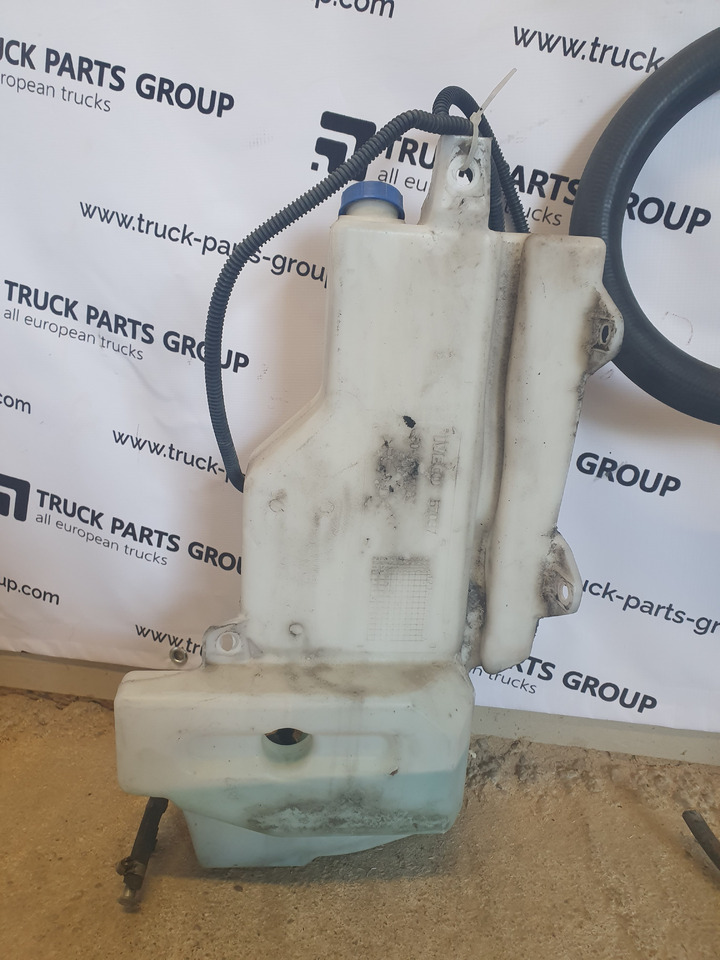 IVECO IVECO STRALIS EURO6 washer fluid tank, expansion reservoir tank, engine cooling system 504011556, 5802183255, 504013201, 5802784508, 41215632, 41215631, 500190338. - Spare parts for Truck: picture 2 IVECO IVECO STRALIS EURO6 washer fluid tank, expansion reservoir tank, engine cooling system 504011556, 5802183255, 504013201, 5802784508, 41215632, 41215631, 500190338. - Spare parts for Truck: picture 2