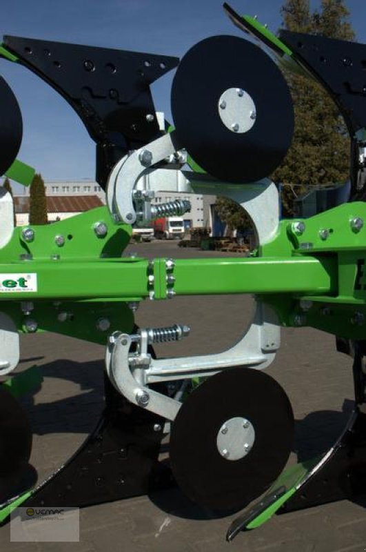 BOMET Drehpflug U064/2 4 Schar 0,30-0,38-0,45m Körperbreite - Plow: picture 2 BOMET Drehpflug U064/2 4 Schar 0,30-0,38-0,45m Körperbreite - Plow: picture 2