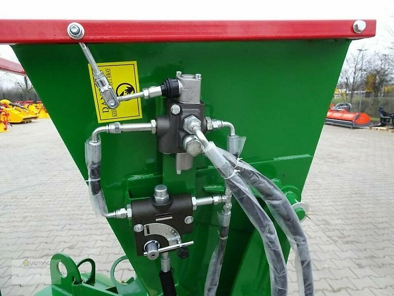 Vemac Holzhäcksler Agrifarm WOD11H Holzschredder Häcksler Hydraulik, bis 13cm Holzeinzug - Wood chipper: picture 2 Vemac Holzhäcksler Agrifarm WOD11H Holzschredder Häcksler Hydraulik, bis 13cm Holzeinzug - Wood chipper: picture 2