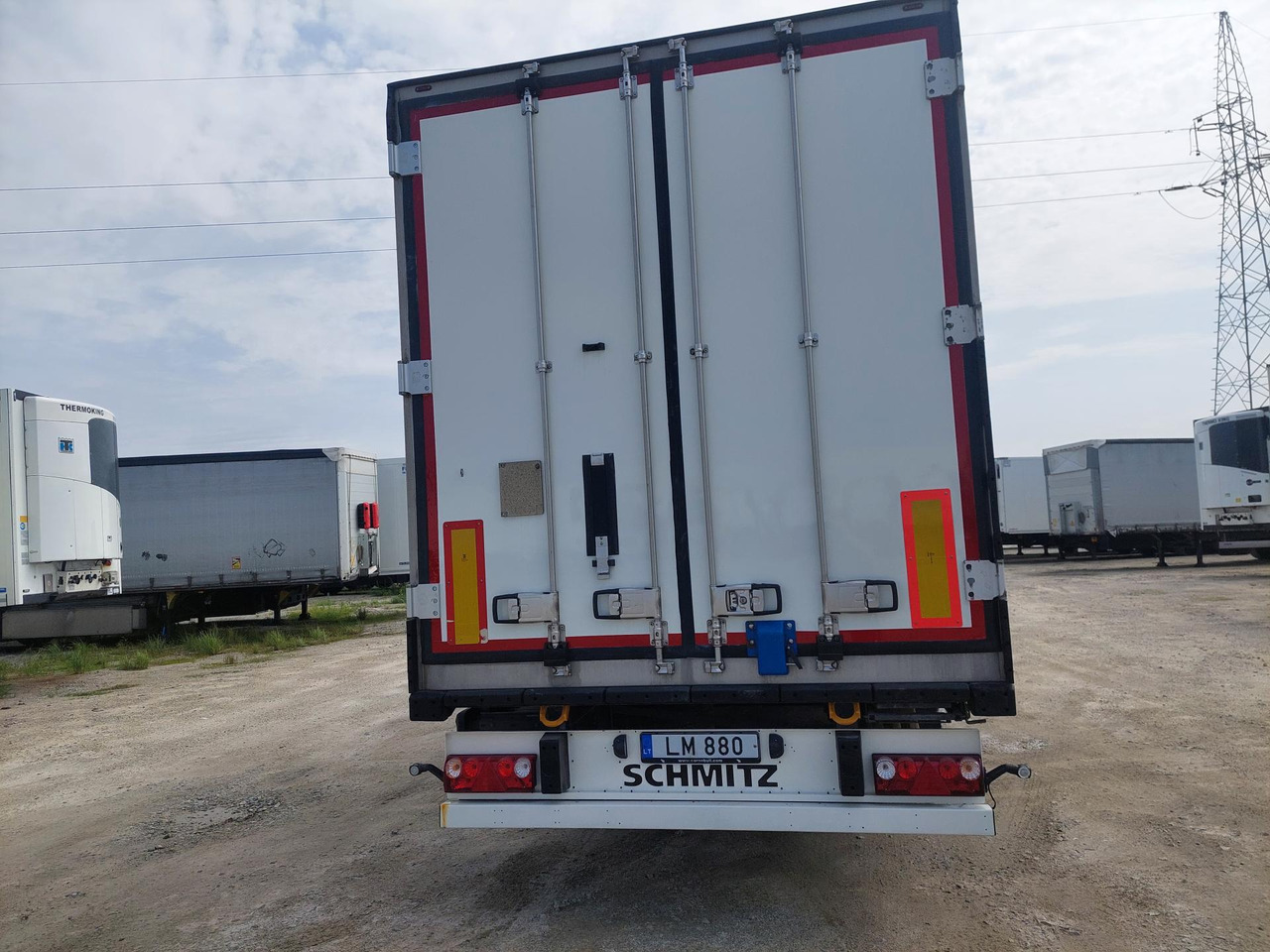 2018 Schmitz Cargobull SKO Double Deck FP 45 ThermoKing SLXi 300 Lifting Axle - Refrigerator semi-trailer: picture 5 2018 Schmitz Cargobull SKO Double Deck FP 45 ThermoKing SLXi 300 Lifting Axle - Refrigerator semi-trailer: picture 5