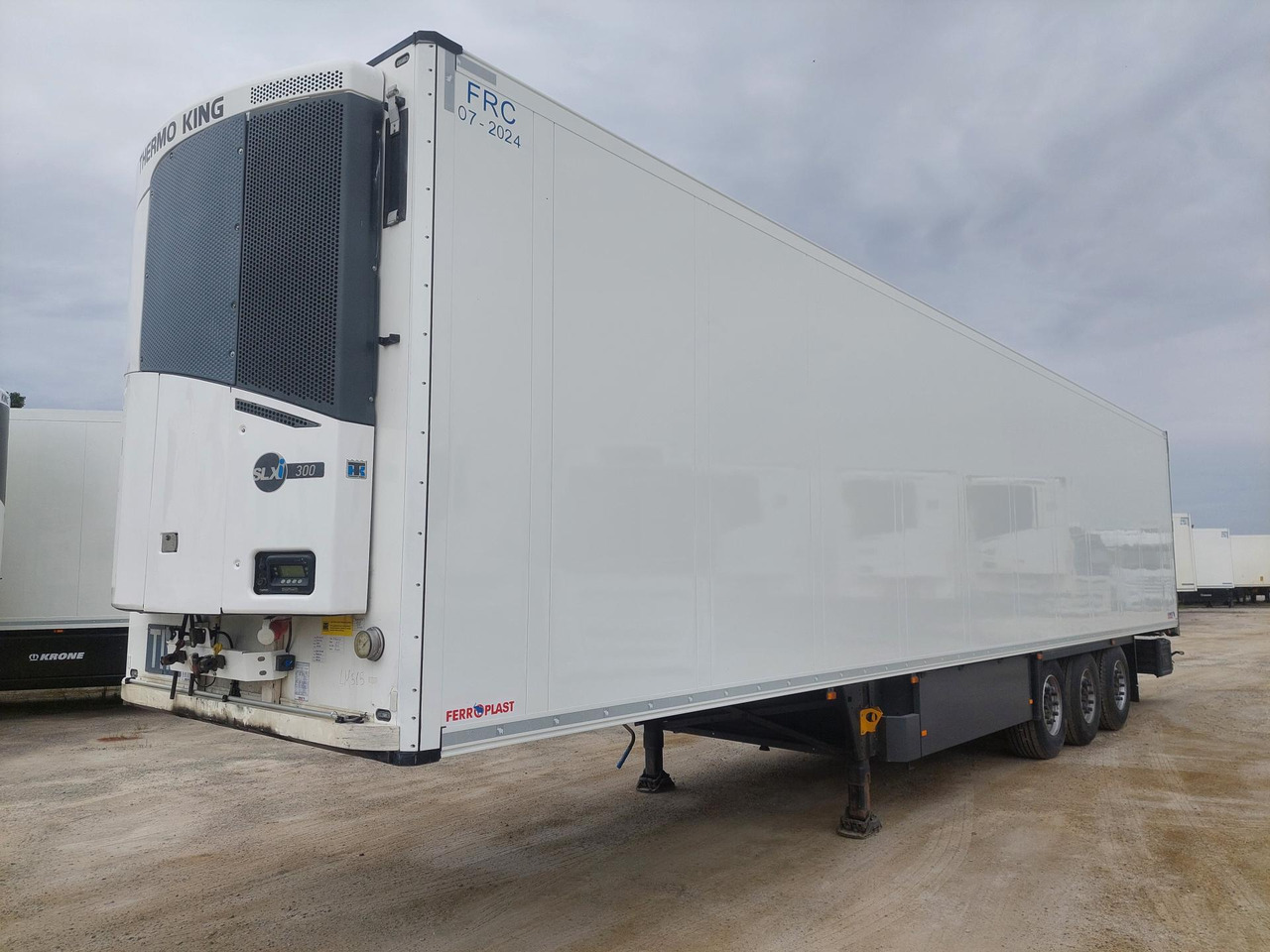 2018 Schmitz Cargobull SKO Double Deck FP 60 ThermoKing SLXi 300 Lifting Axle - Refrigerator semi-trailer: picture 5 2018 Schmitz Cargobull SKO Double Deck FP 60 ThermoKing SLXi 300 Lifting Axle - Refrigerator semi-trailer: picture 5