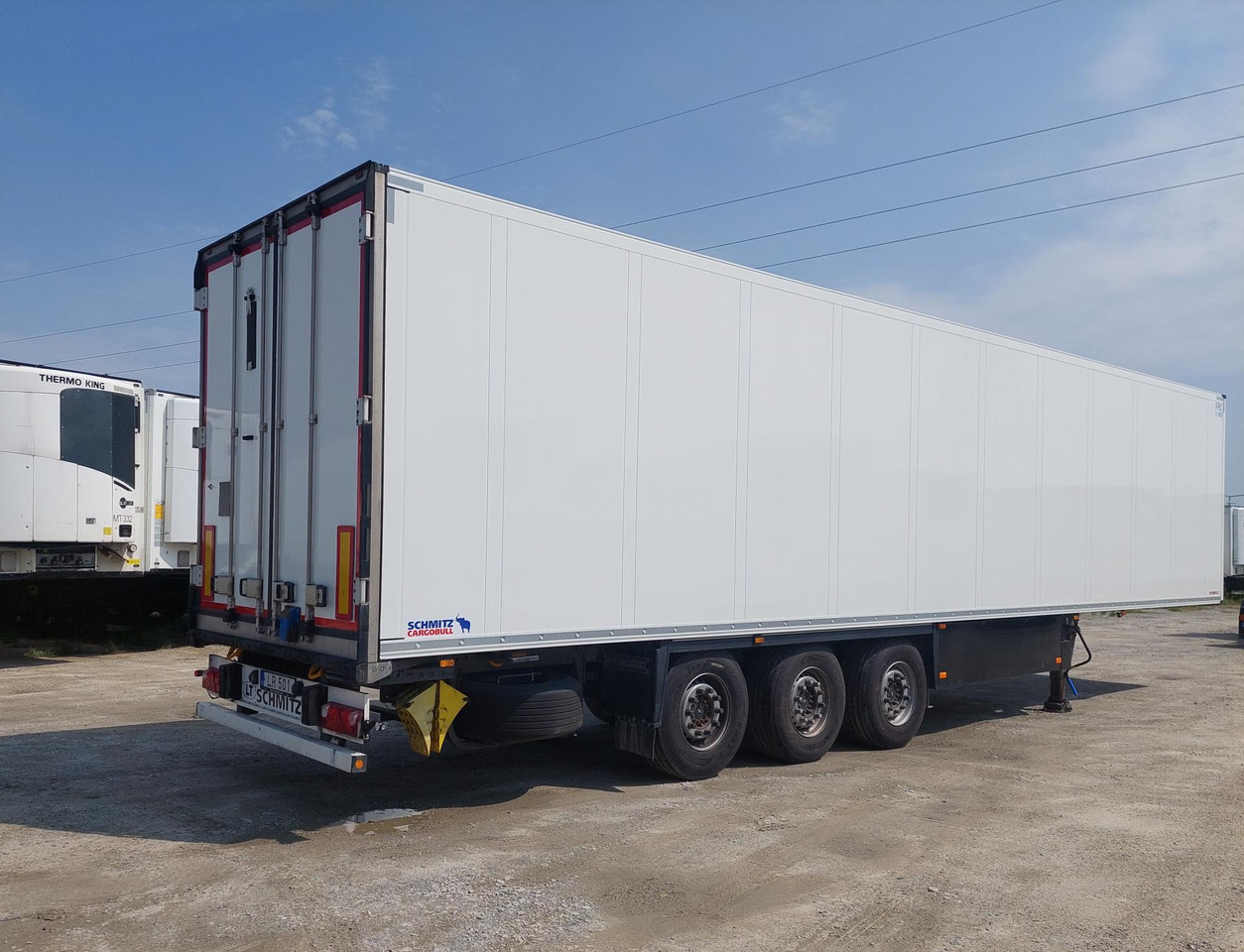 2018 Schmitz Cargobull SKO Double Deck FP 60 ThermoKing SLXi 300 Lifting Axle - Refrigerator semi-trailer: picture 3 2018 Schmitz Cargobull SKO Double Deck FP 60 ThermoKing SLXi 300 Lifting Axle - Refrigerator semi-trailer: picture 3