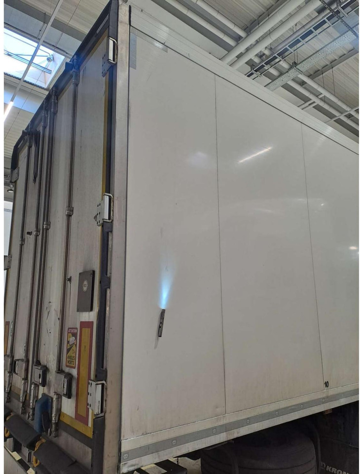 2021 Krone Cool Liner FP 60 ThermoKing SLXi 300 - Refrigerator semi-trailer: picture 2 2021 Krone Cool Liner FP 60 ThermoKing SLXi 300 - Refrigerator semi-trailer: picture 2
