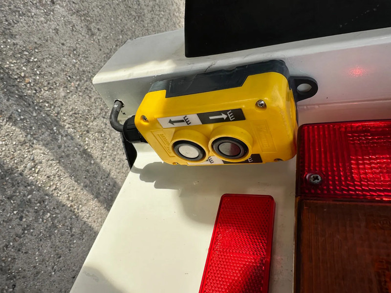 Box truck Mercedes-Benz Atego 916 / NL TRUCK / EURO 6 / TOP CONDITION!! / ELEC. SLIDING DOOR+DOUBLE SIDE DOOR+STEP / NEW TACHO: picture 11