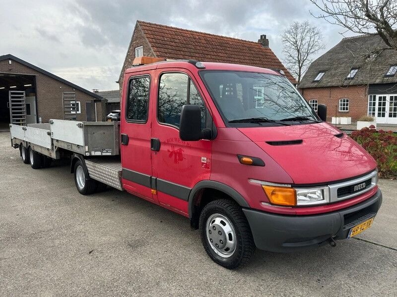 Iveco 40C / BE COMBI 10T WITH VELDHUIZEN P31-5A / CREWCAB 7 pers. / NEW APK - Tractor unit: picture 3 Iveco 40C / BE COMBI 10T WITH VELDHUIZEN P31-5A / CREWCAB 7 pers. / NEW APK - Tractor unit: picture 3