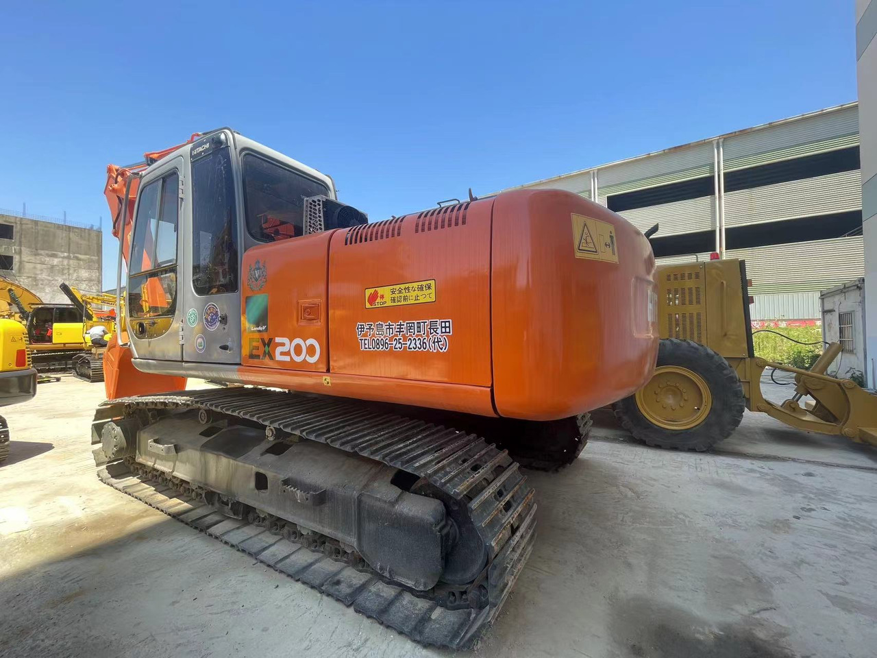 HITACHI ZX200 - Crawler excavator: picture 3 HITACHI ZX200 - Crawler excavator: picture 3